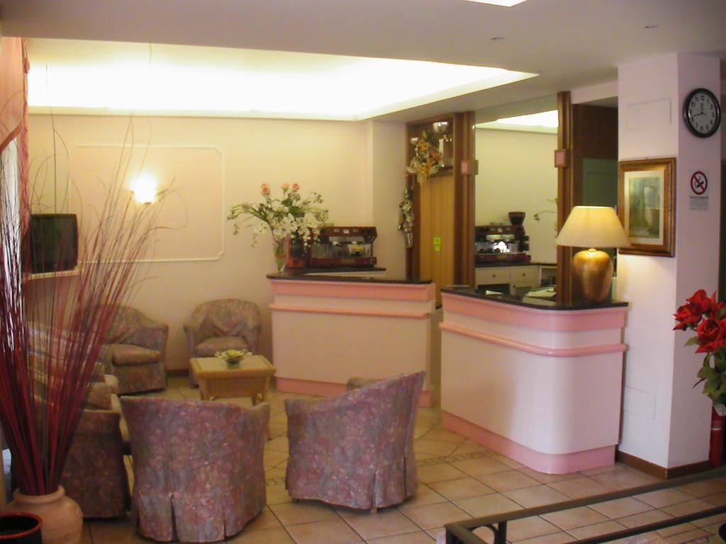 Hotel Venezia Montecatini Terme Exterior foto